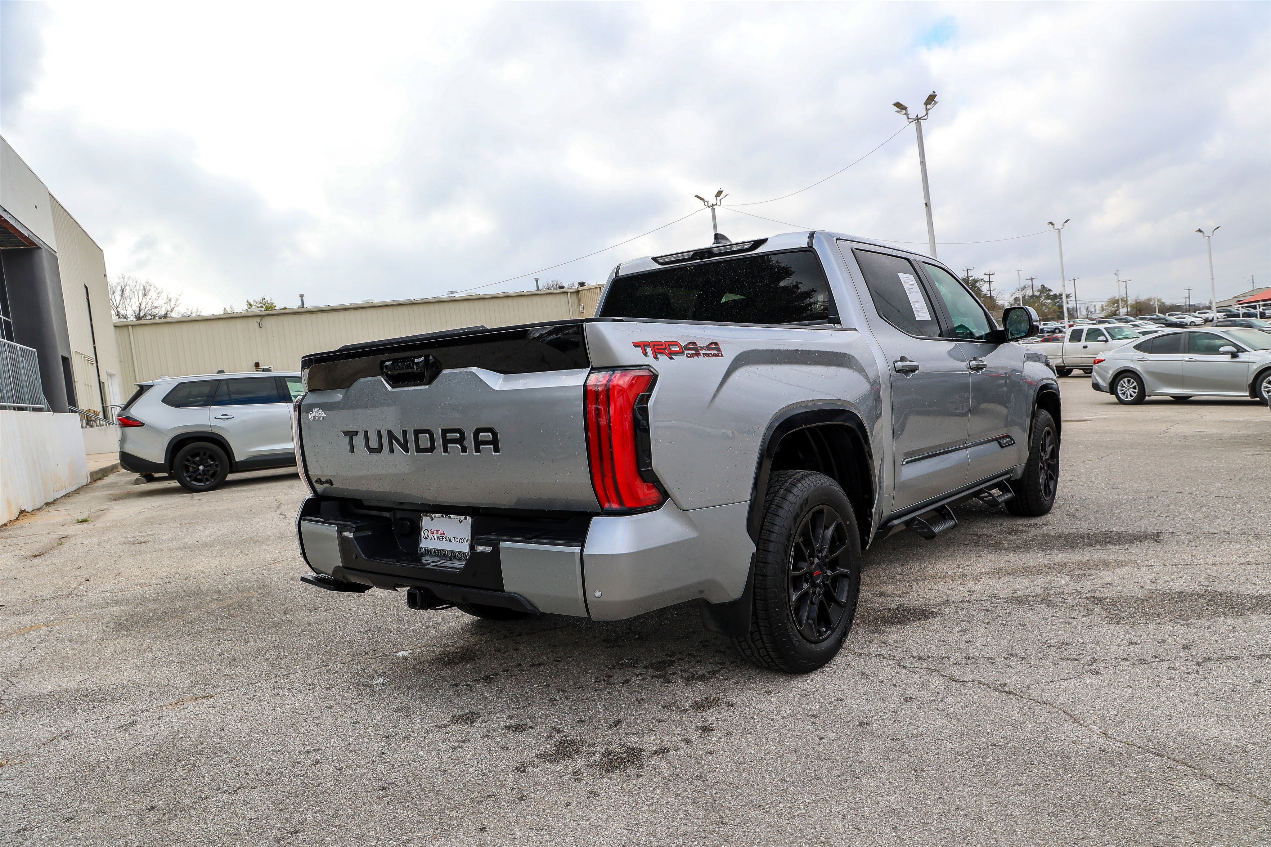 Used 2025 Toyota Tundra Platinum w/ TRD Off-Road Package image 8