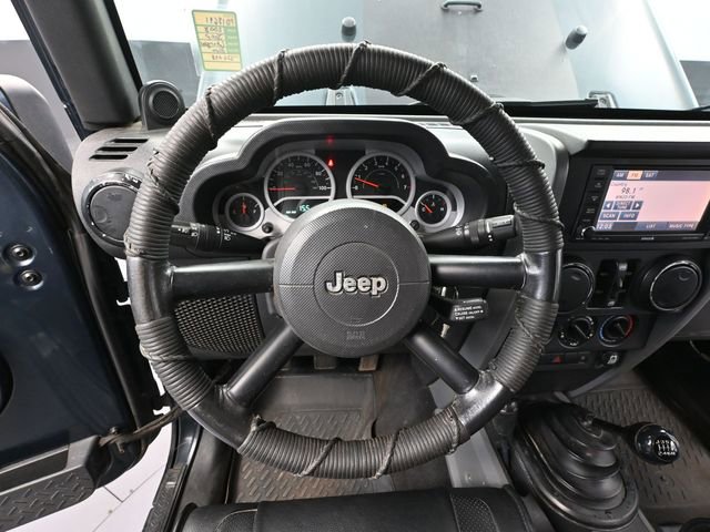 Used 2008 Jeep Wrangler Unlimited Sahara AWD/4WD image 22