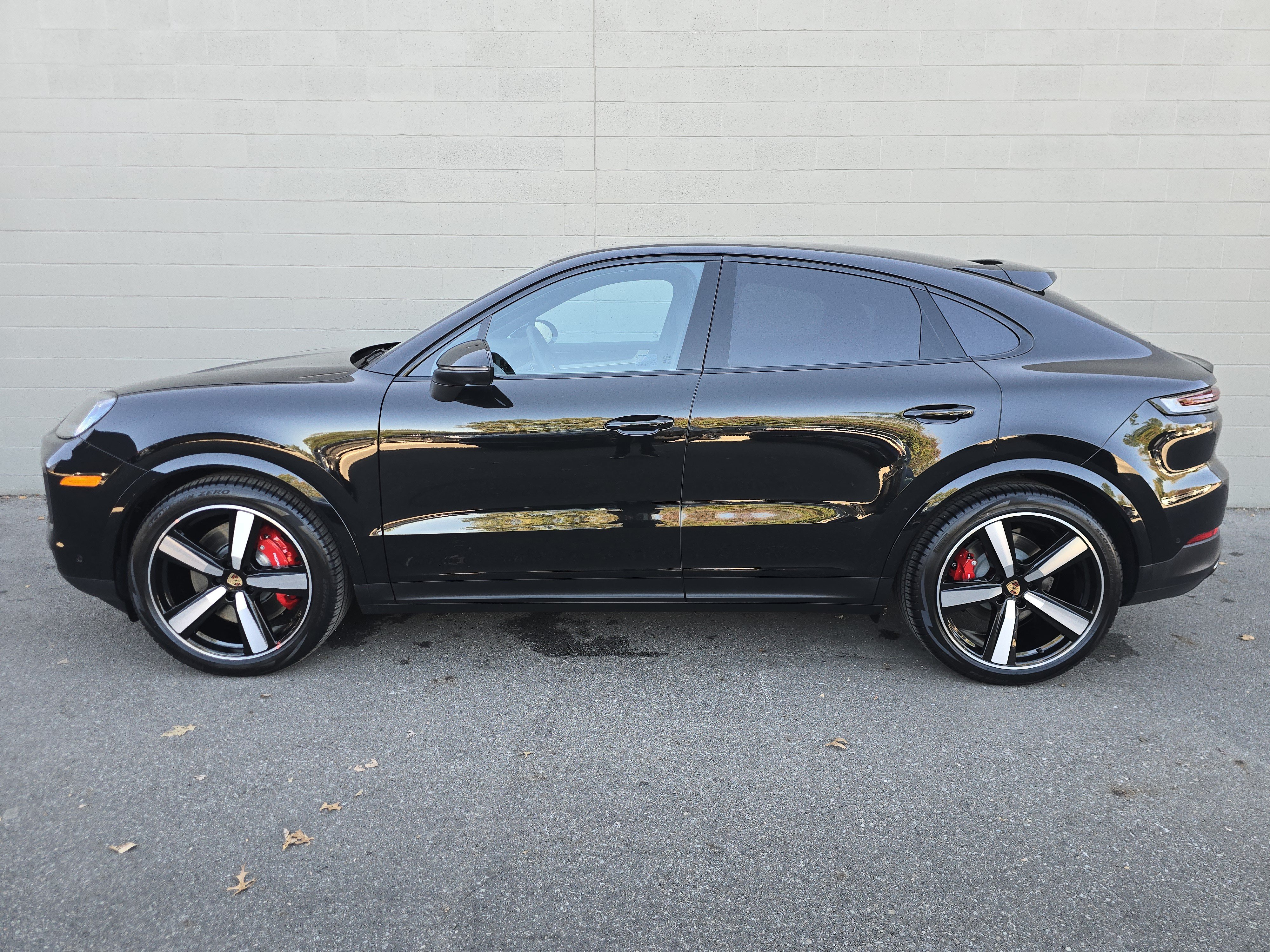 New 2026 Porsche Cayenne S AWD/4WD image 2