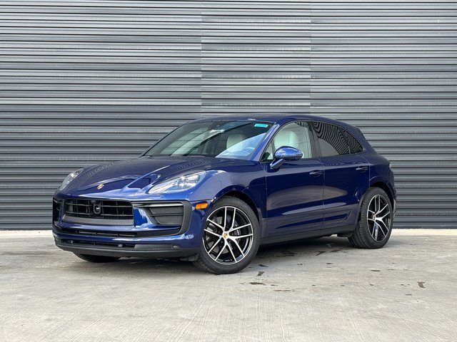 Certified 2025 Porsche Macan video 1
