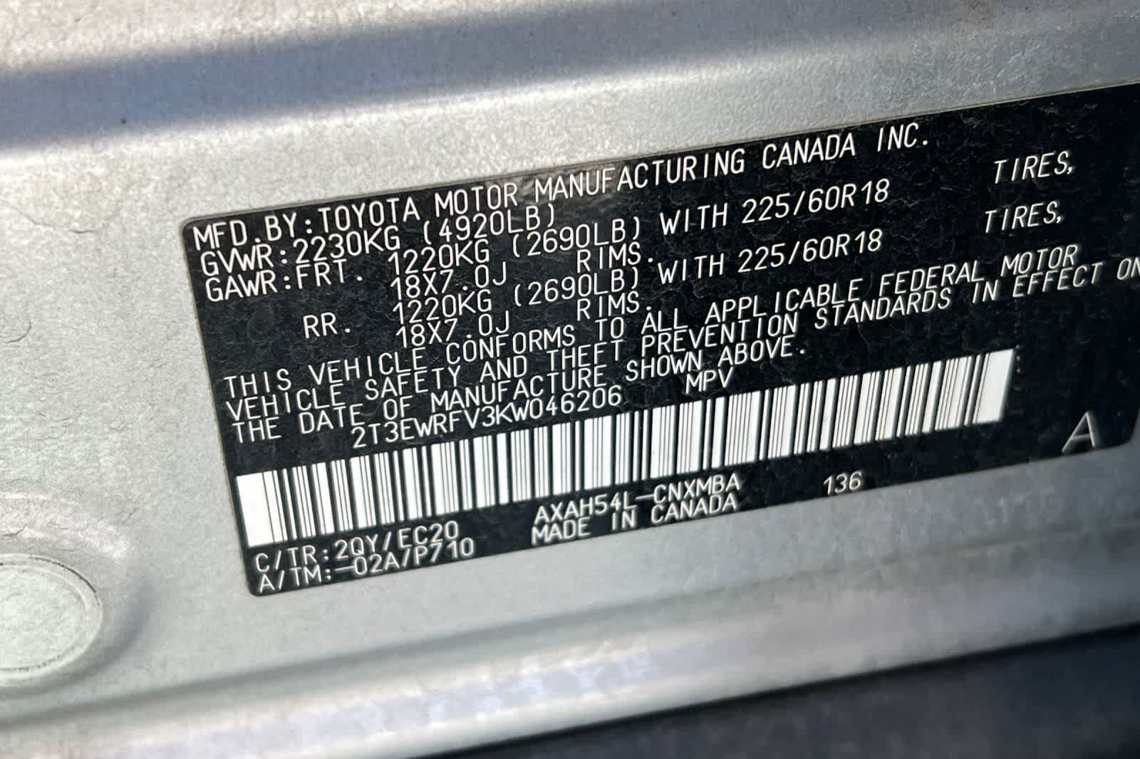Used 2019 Toyota RAV4 XSE w/ XSE Weather Package AWD/4WD image 28
