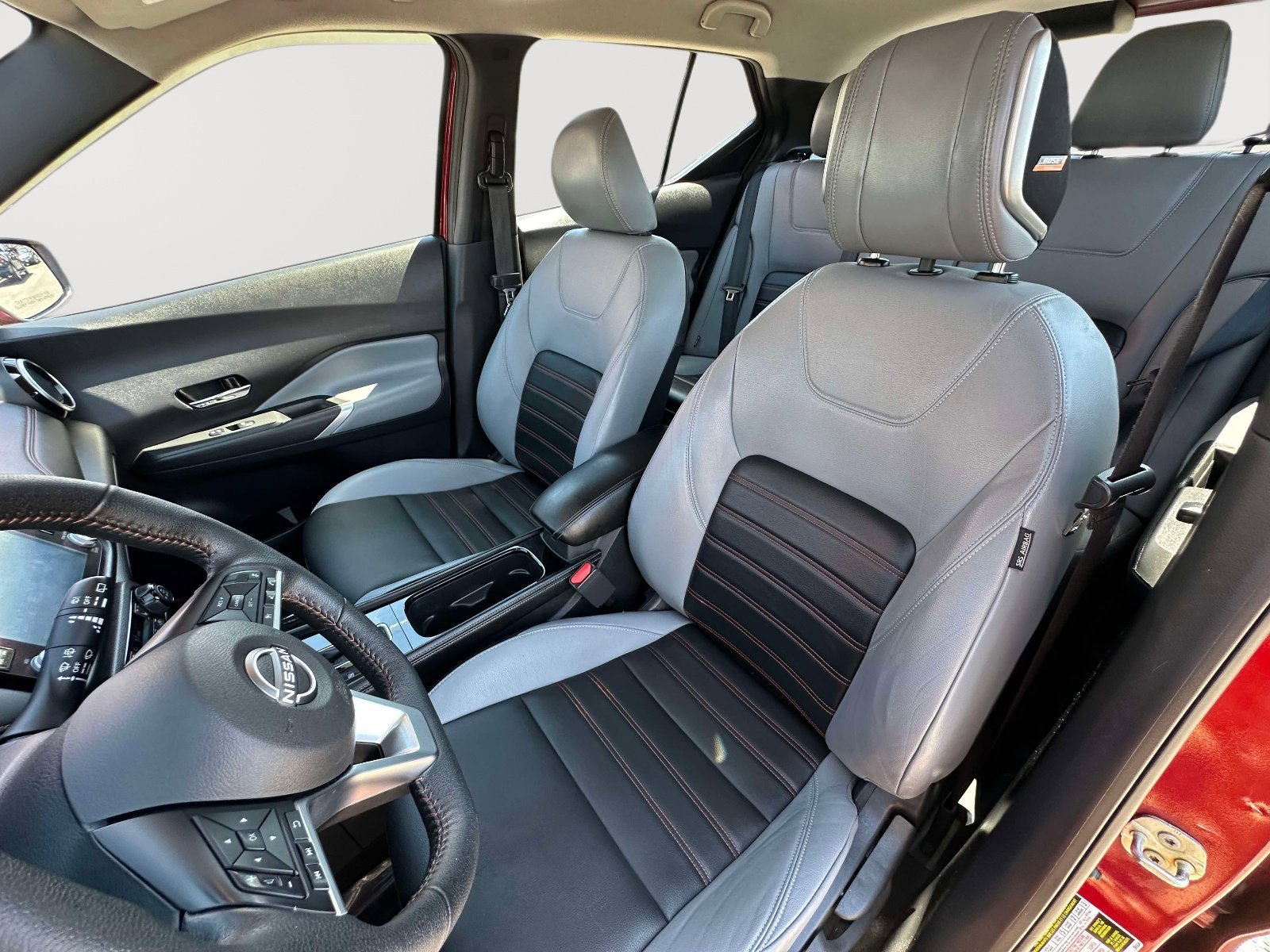 Used 2023 Nissan Kicks SR w/ SR Premium Package image 19