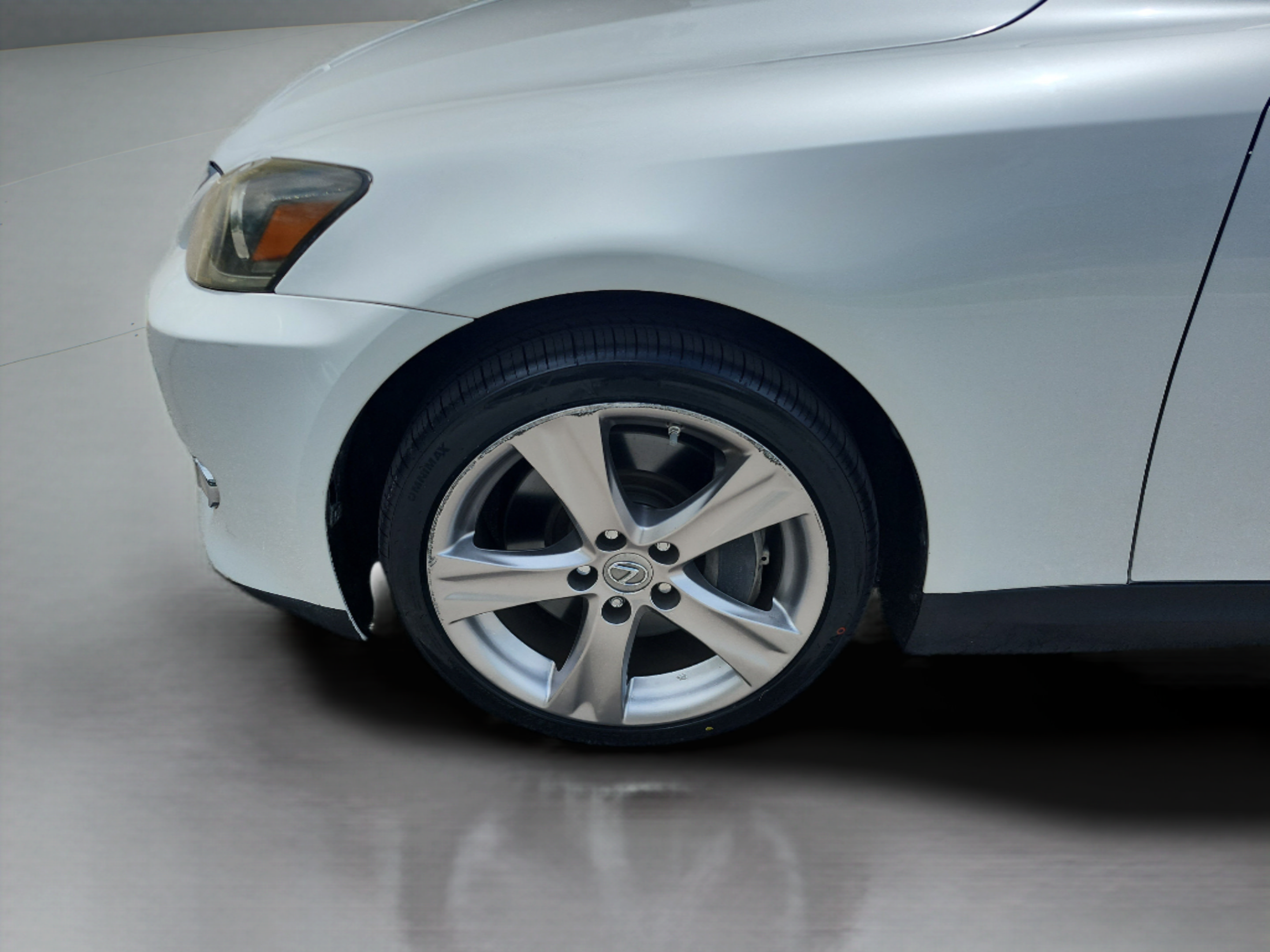 Used 2012 Lexus IS 350C w/ Luxury Pkg RWD image 27
