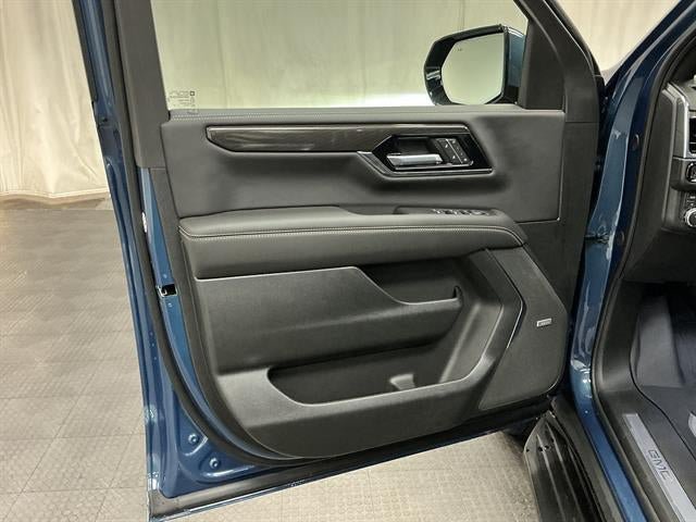 New 2026 GMC Yukon Elevation w/ LPO, Floor Liner Package AWD/4WD image 20