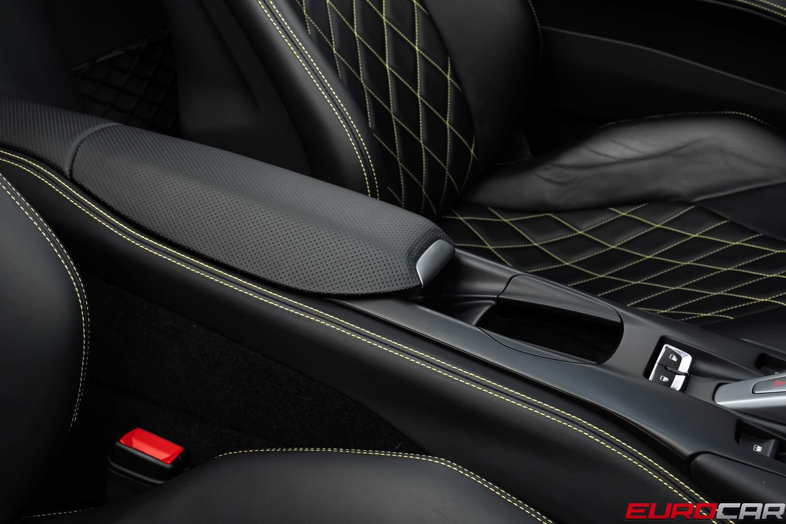 Used 2022 Ferrari 812 GTS RWD image 38