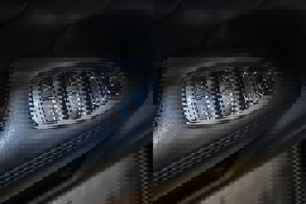 Used 2015 INFINITI Q70 L 3.7 image 15