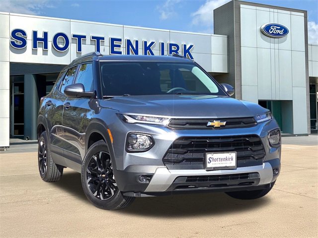 Used 2022 Chevrolet TrailBlazer LT w/ Confidence II Package image 1