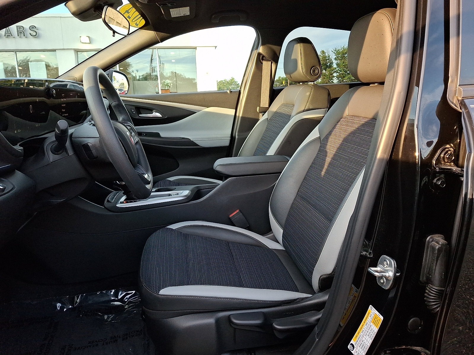 Certified 2024 Buick Envista Preferred FWD image 14