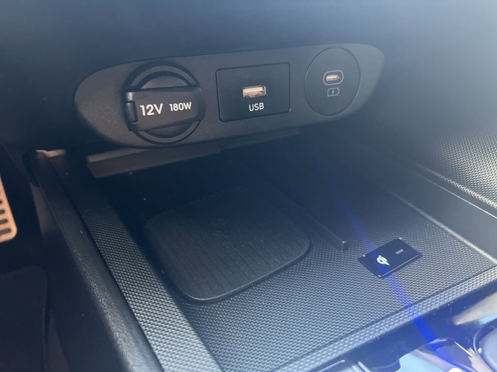 Used 2025 Hyundai Elantra N image 18