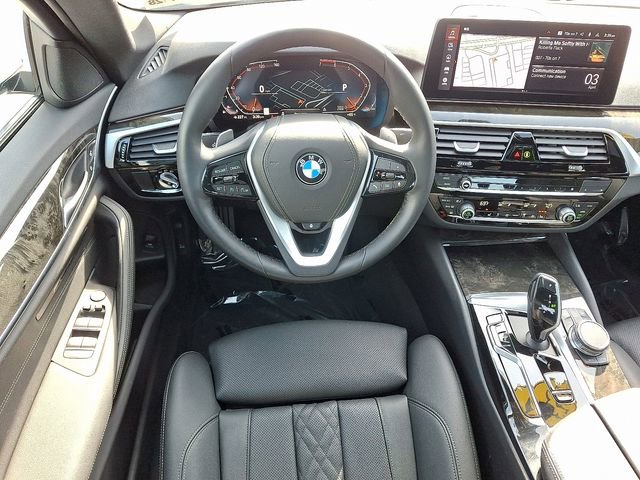 Used 2023 BMW 530i xDrive w/ Convenience Package image 11