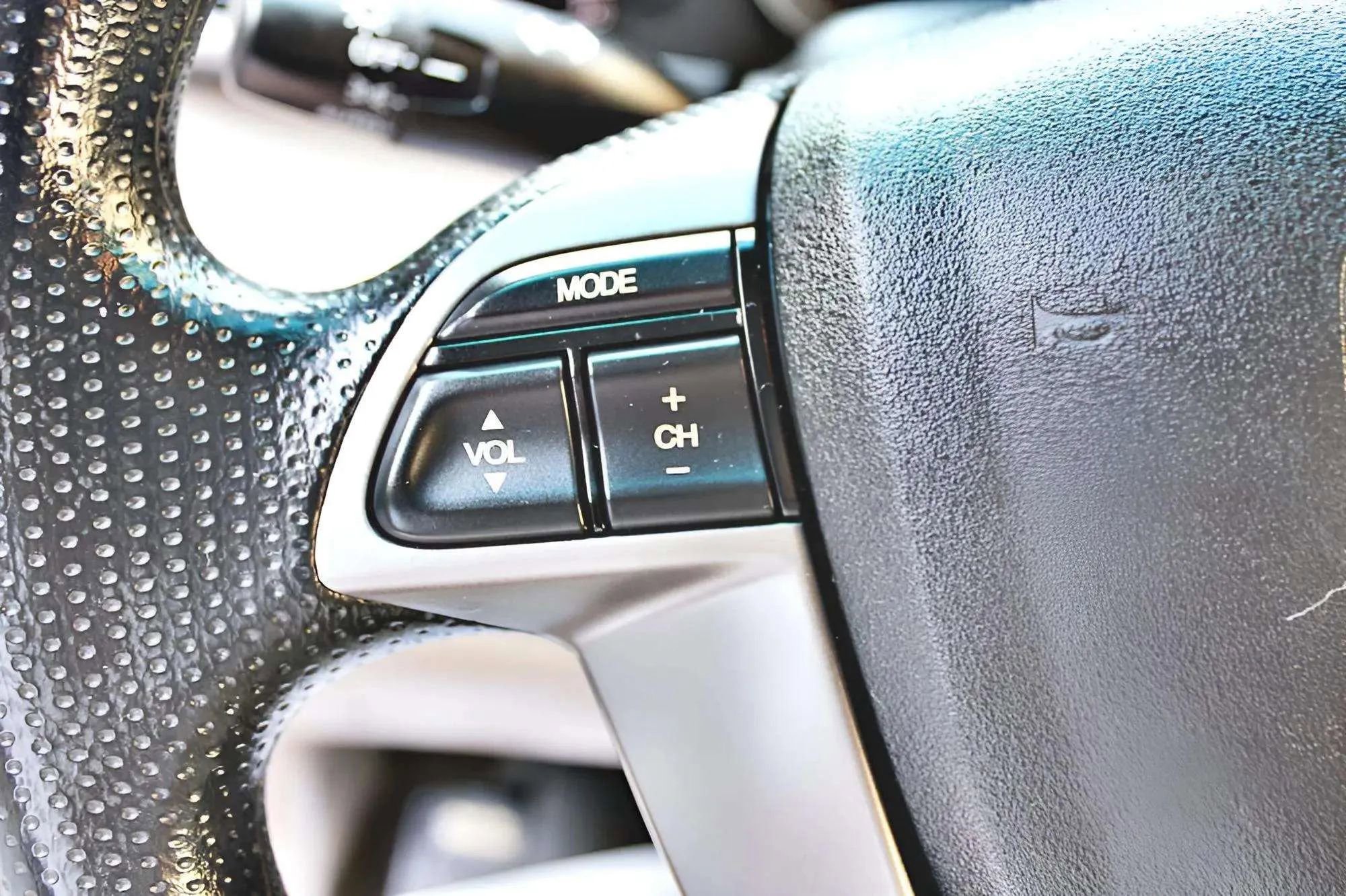 Used 2011 Honda Odyssey EX image 14