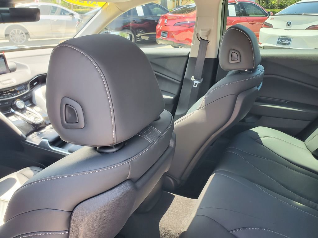 Used 2023 Acura TLX w/ Technology Package FWD image 9
