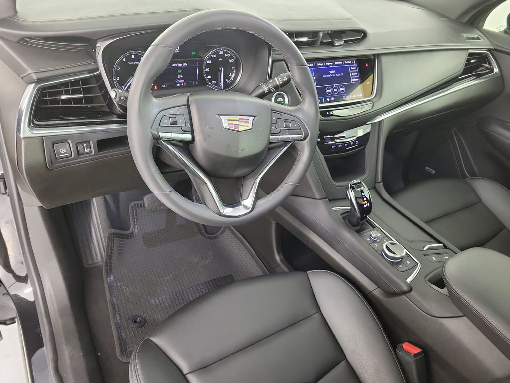 Used 2023 Cadillac XT6 Luxury FWD image 19