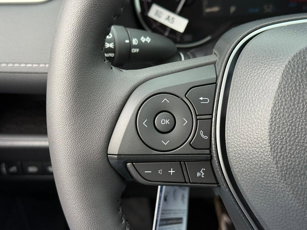 New 2025 Toyota RAV4 XLE Premium image 17