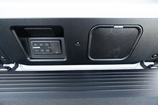 Used 2025 GMC Sierra 2500 Denali Ultimate image 13
