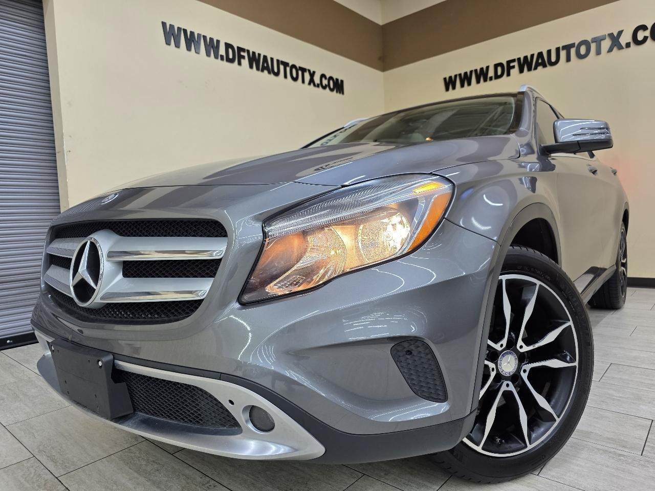 Used 2017 Mercedes-Benz GLA 250 w/ Premium Package image 1