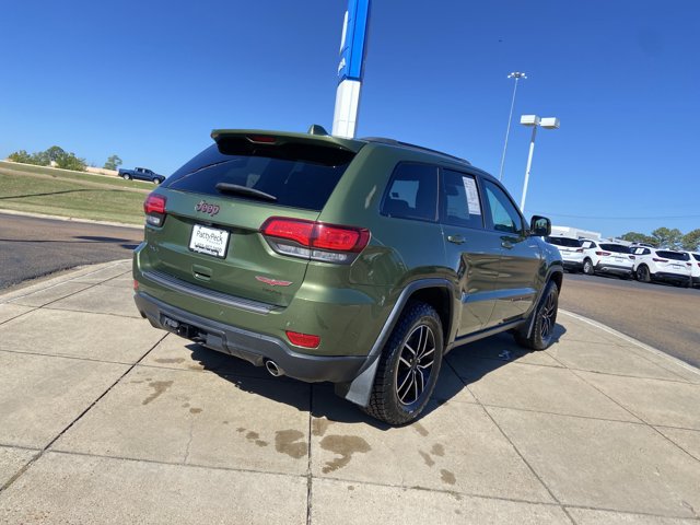 Used 2020 Jeep Grand Cherokee Trailhawk AWD/4WD image 11