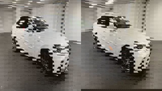 Used 2019 Lexus IS 350 F Sport image 2