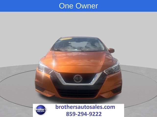 Used 2020 Nissan Versa SV FWD image 2