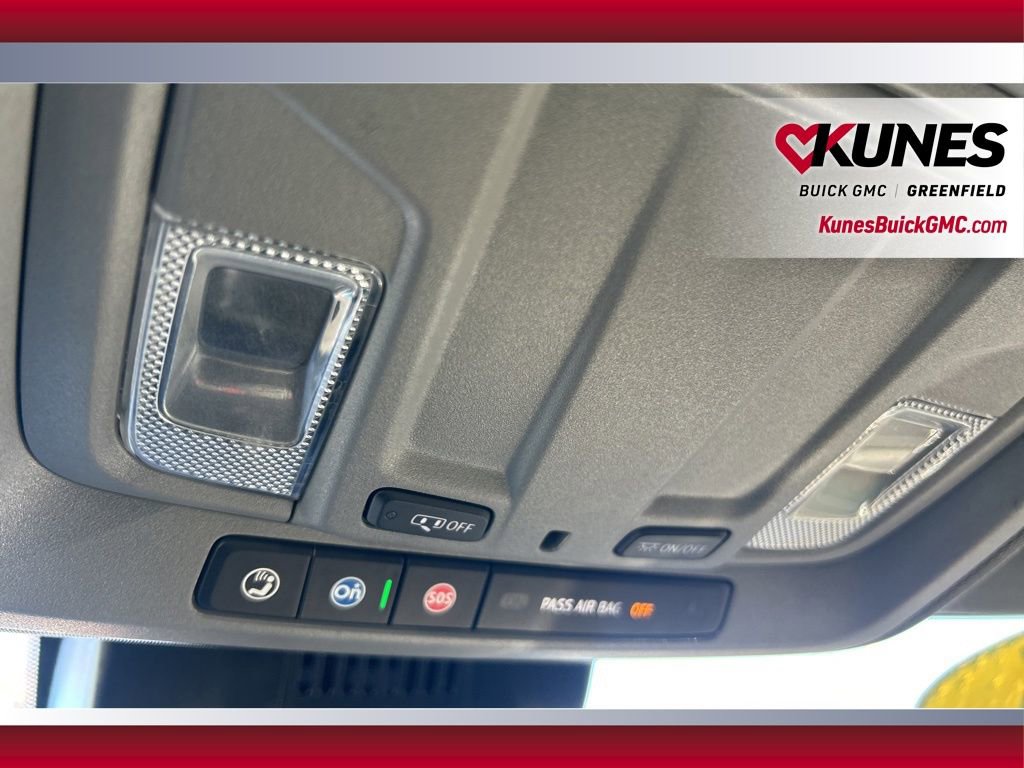 Used 2025 Chevrolet Silverado 1500 LT image 27