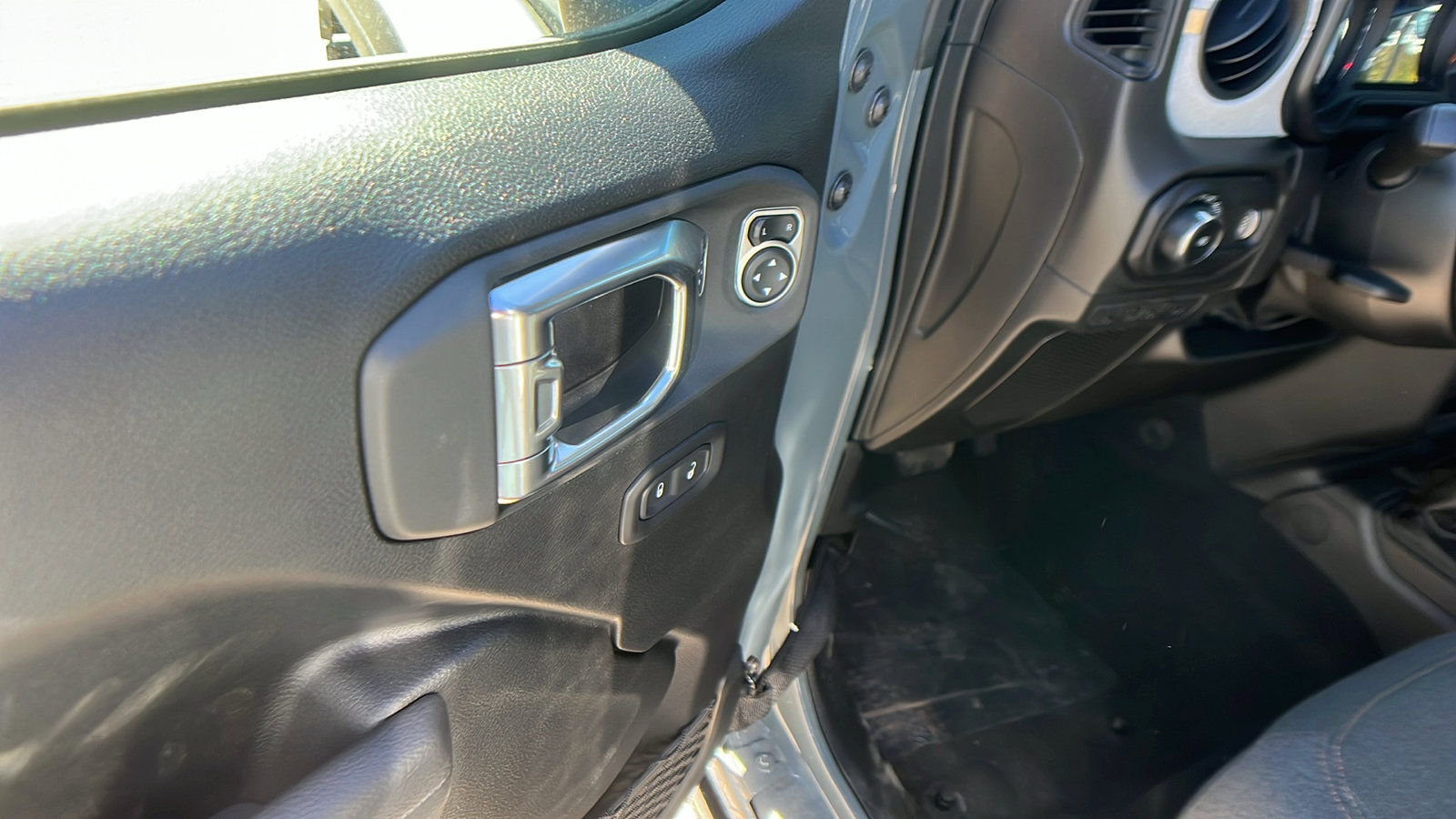 New 2026 Jeep Wrangler Sport S AWD/4WD image 15