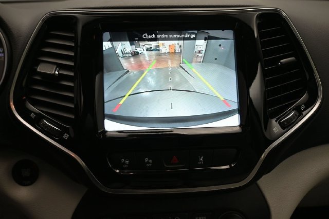 Used 2021 Jeep Cherokee Limited AWD/4WD image 12