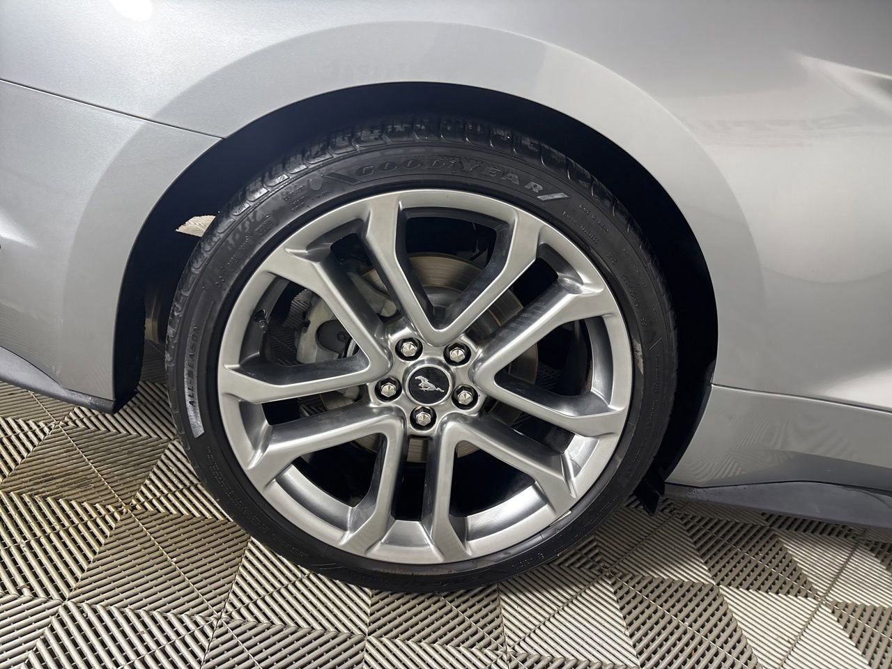 Used 2020 Ford Mustang GT Premium w/ Ford Safe & Smart Package image 27