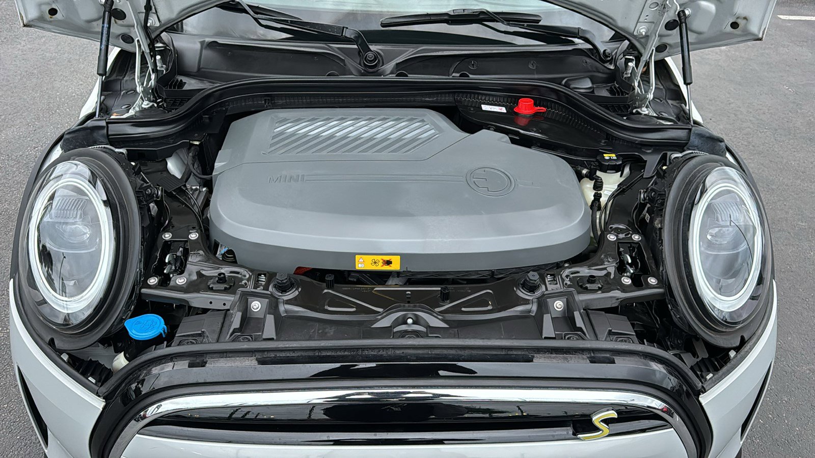 Used 2022 MINI Cooper SE image 31