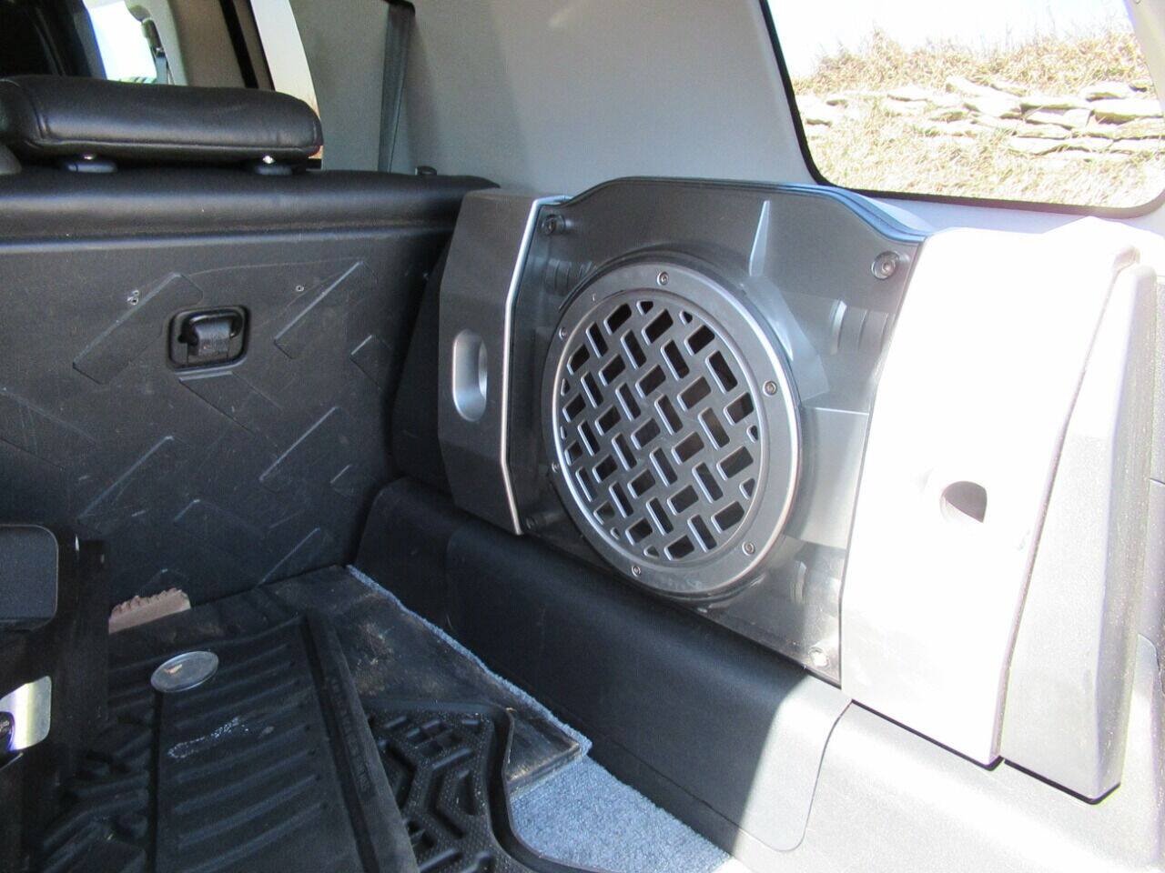 Used 2007 Toyota FJ Cruiser 4WD image 30