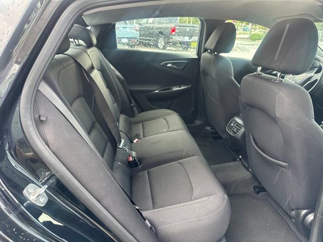 Used 2025 Chevrolet Malibu LT FWD image 7