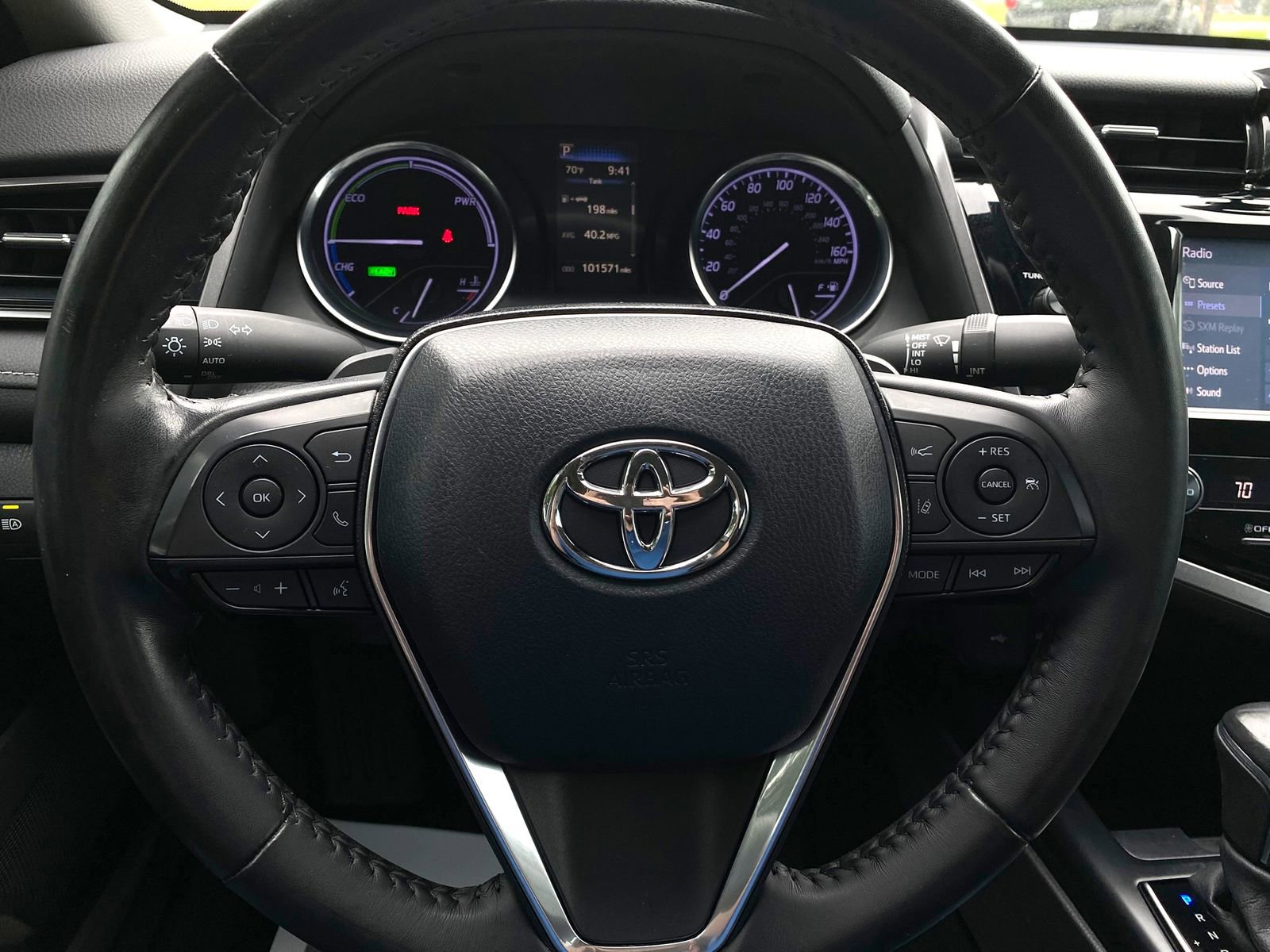 Used 2020 Toyota Camry SE FWD image 20