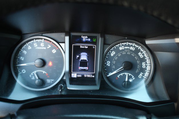 Certified 2019 Toyota Tacoma TRD Off-Road image 32