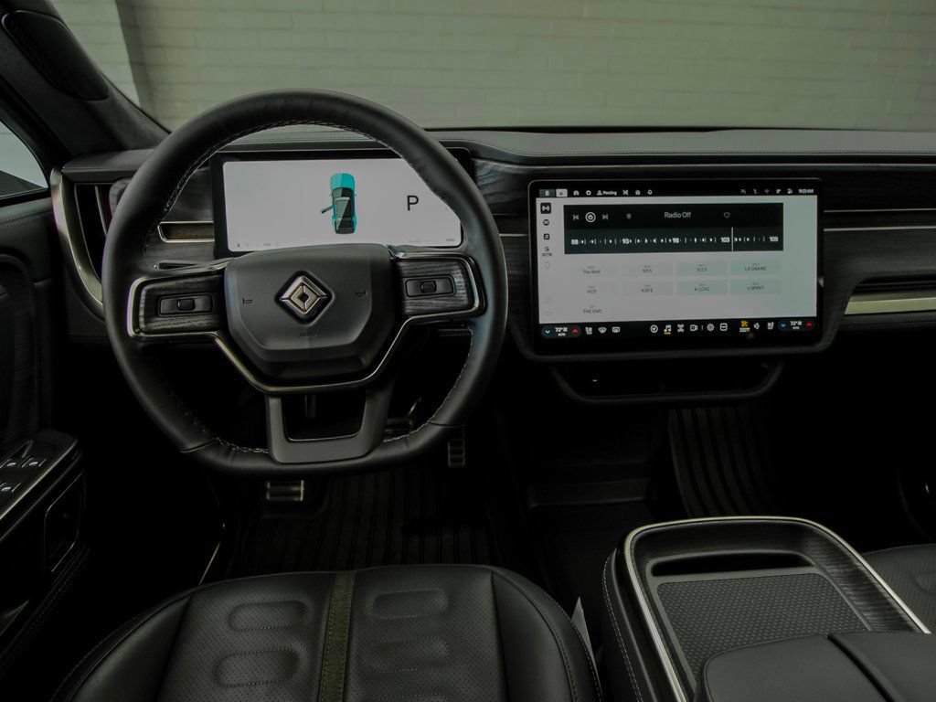 Used 2023 Rivian R1S Adventure AWD/4WD image 15