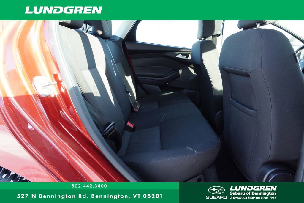 Used 2018 Ford Focus SE w/ Cold Weather Package image 27