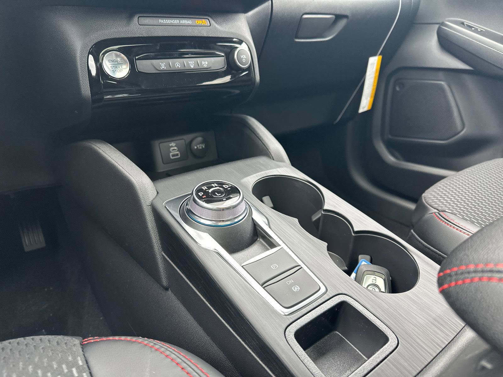 New 2026 Ford Escape ST-Line w/ Tech Pack #1 image 22