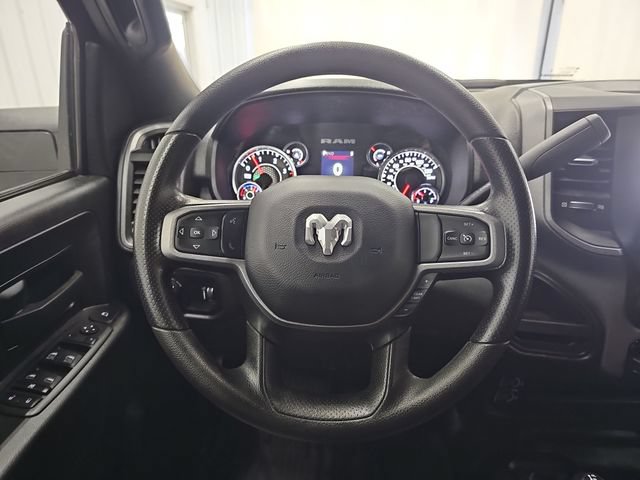 Used 2024 RAM 3500 Tradesman w/ Chrome Appearance Group AWD/4WD image 14