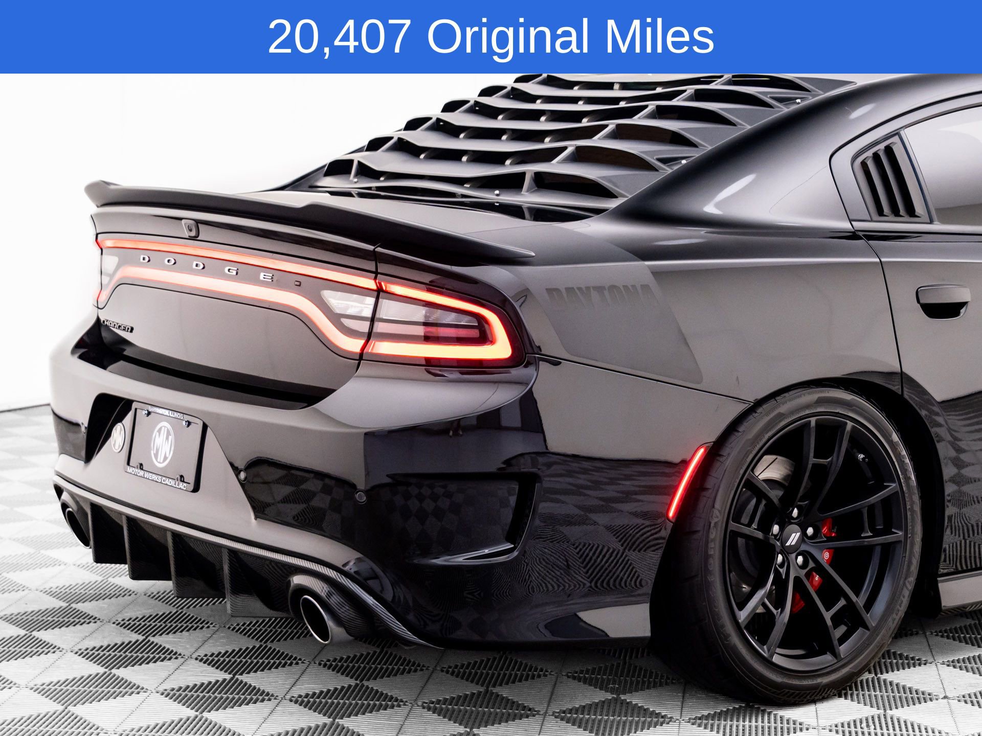 Used 2018 Dodge Charger R/T image 31
