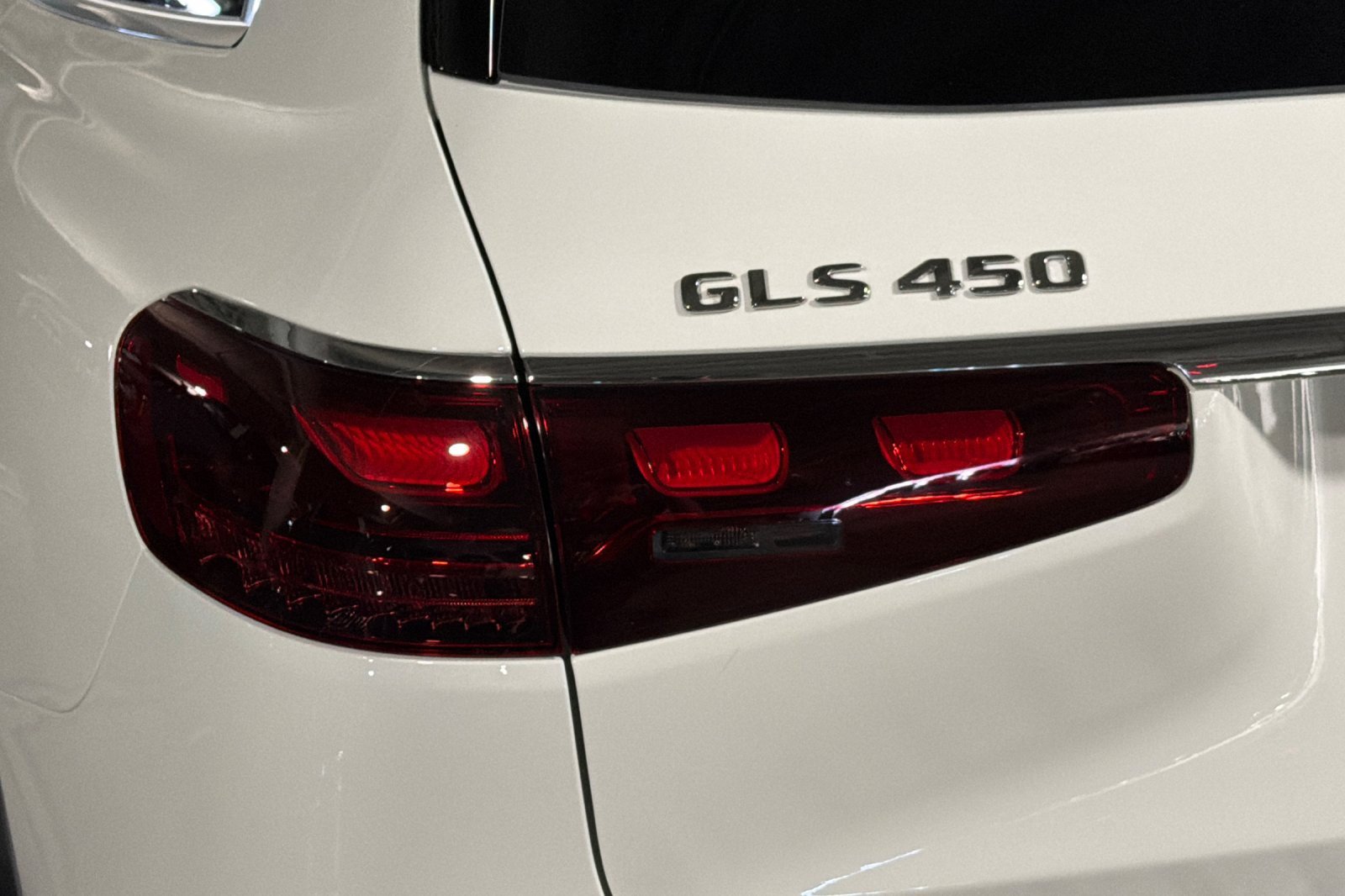 New 2026 Mercedes-Benz GLS 450 4MATIC image 28