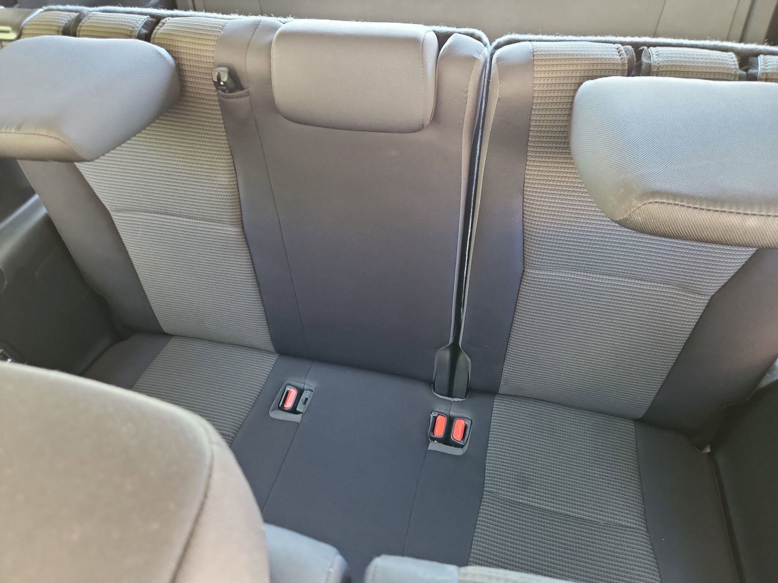 Used 2022 Toyota Highlander L AWD/4WD image 13