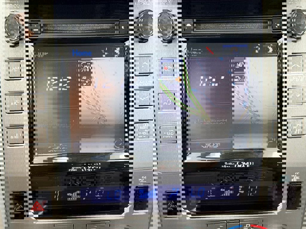 Used 2018 Toyota Tundra Limited image 31