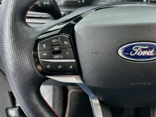 Used 2022 Ford Explorer ST-Line w/ Class IV Trailer Tow Package AWD/4WD image 24