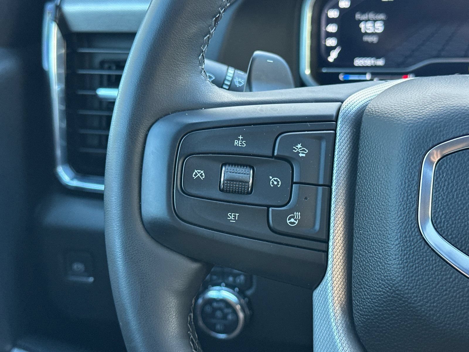 Used 2024 GMC Sierra 1500 Denali w/ Denali Reserve Package AWD/4WD image 28