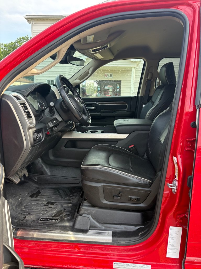 Used 2020 RAM 5500 Laramie AWD/4WD image 12