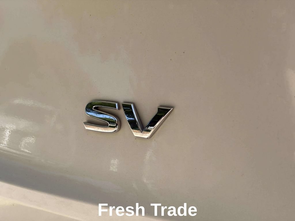 Used 2021 Nissan Rogue SV FWD image 7
