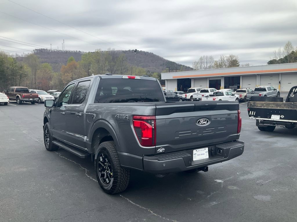 New 2026 Ford F150 XLT image 7