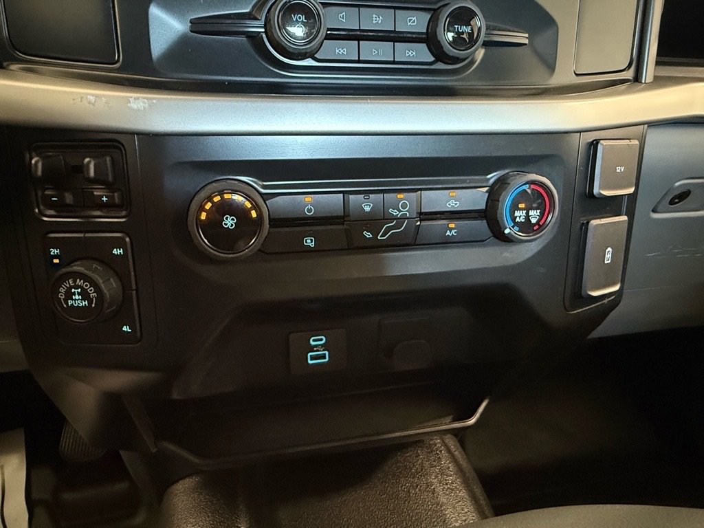 Certified 2022 Ford F150 XL w/ Equipment Group 101A High image 18