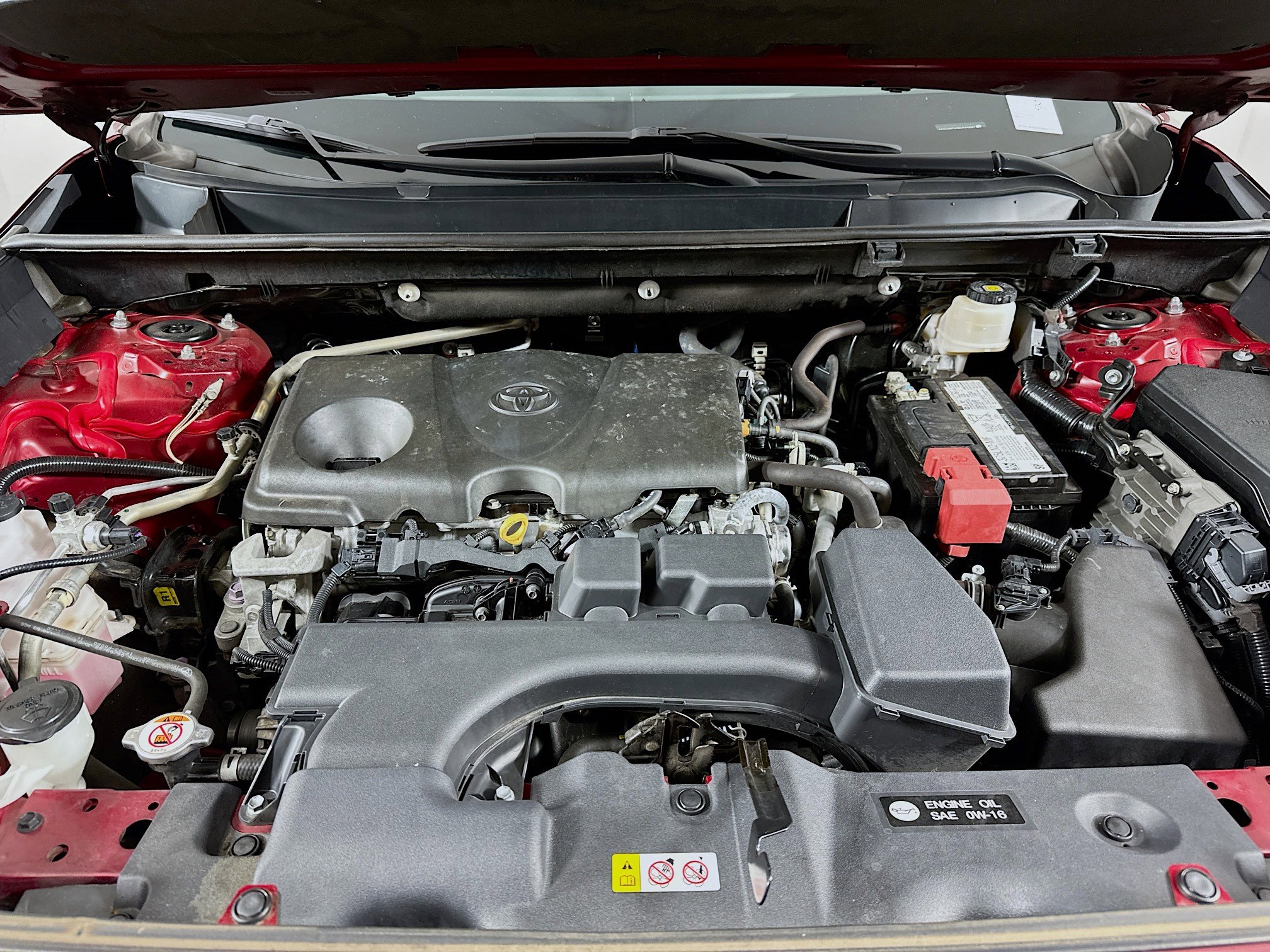 Used 2022 Toyota RAV4 LE image 30