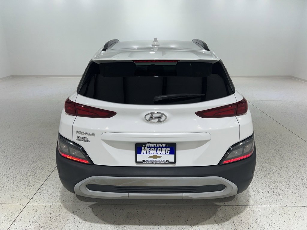 Used 2022 Hyundai Kona SEL w/ Cargo Package image 4