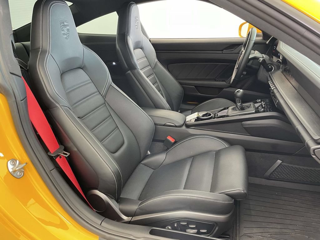 Certified 2024 Porsche 911 Carrera GTS RWD image 20