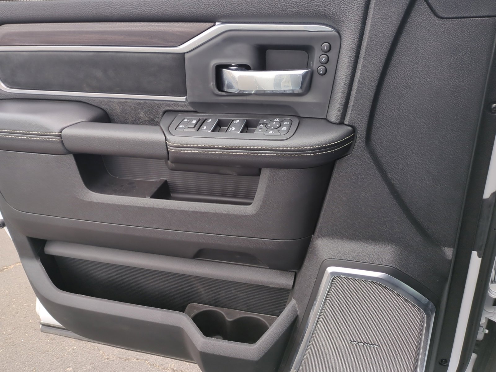 New 2026 RAM 2500 Laramie image 13